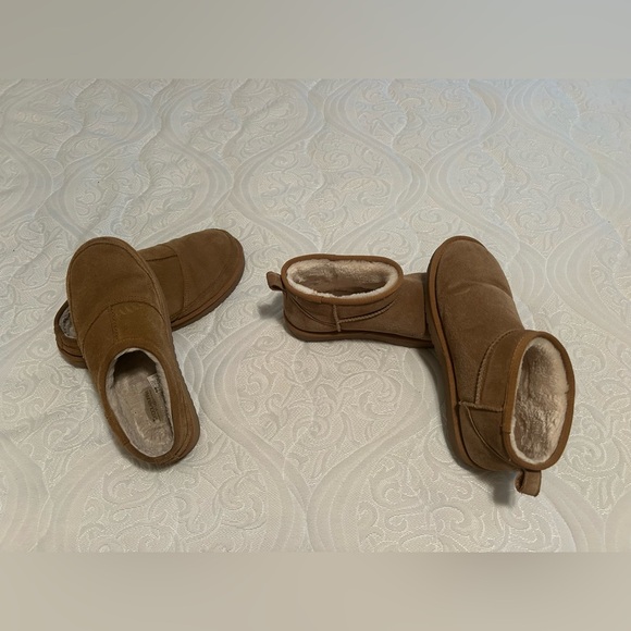 TWO FOR ONE! Barely worn Mini Cushionaire Uggs & Koolaburra by Ugg Slippers! - Picture 2 of 6